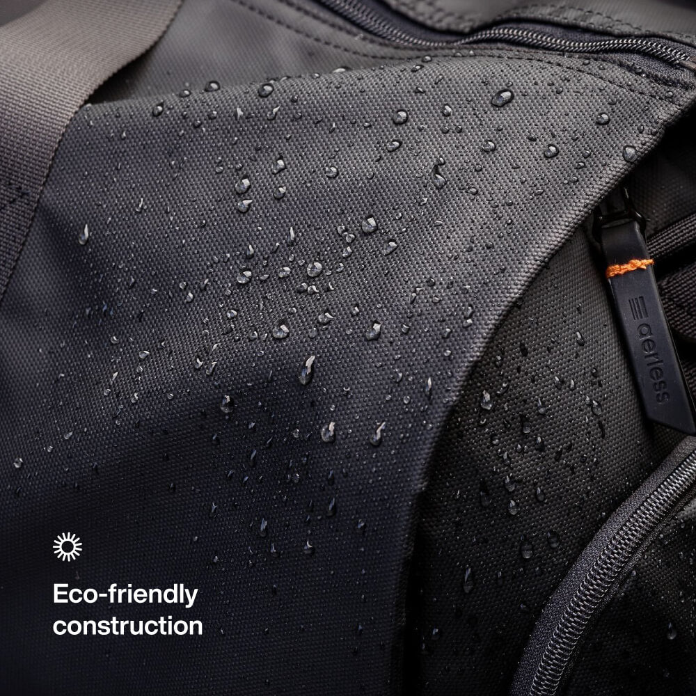 Paqless Weekender detail